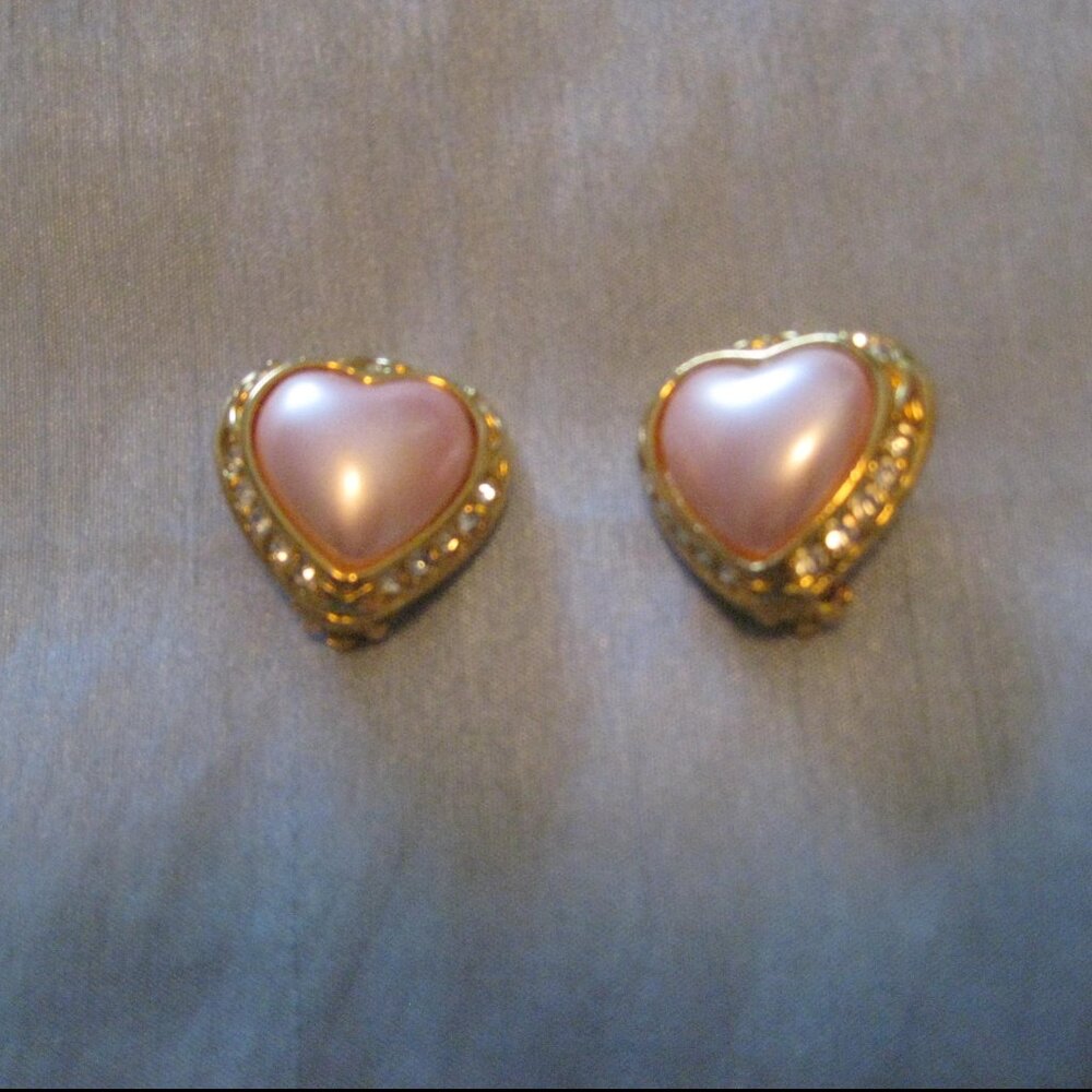 Vintage Joan Rivers Classics Collection Pink Heart & Crystal Clip-On Earrings
